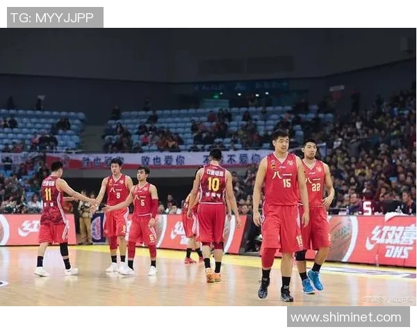 2018年CBA八一队对阵广东队精彩对决回顾与赛后分析 2018年CBA八一队对阵广东队精彩对决回顾与赛后分析